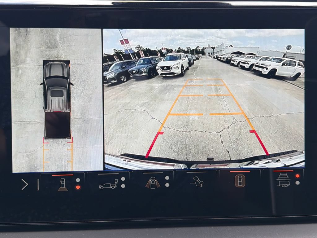Certified 2025 GMC Sierra 1500 AT4X AWD/4WD image 22
