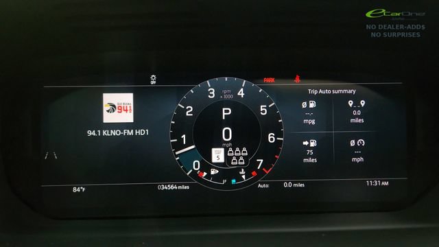 Used 2024 Land Rover Discovery Metropolitan Edition AWD/4WD image 53