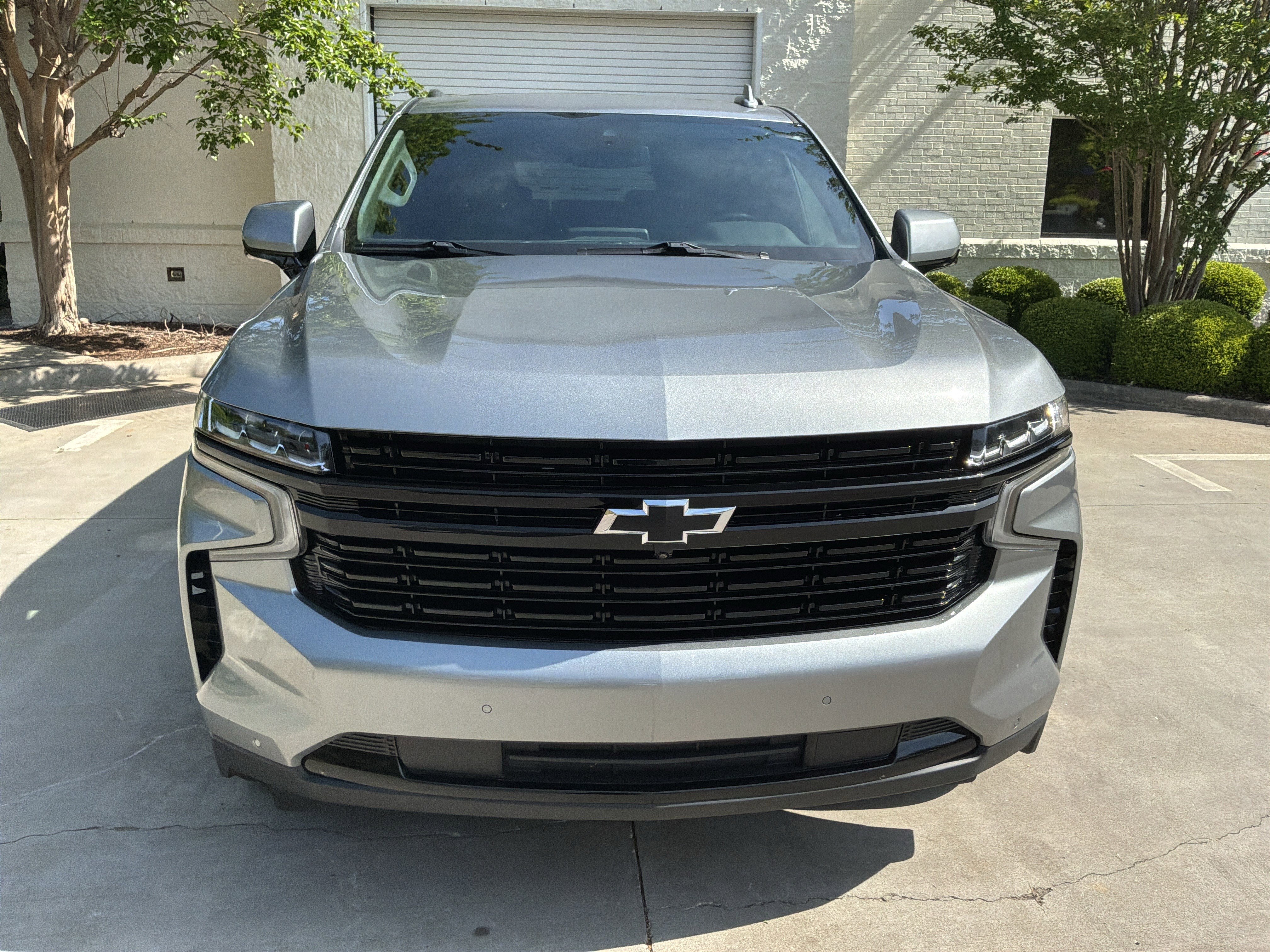 Used 2023 Chevrolet Tahoe RST w/ Luxury Package image 3