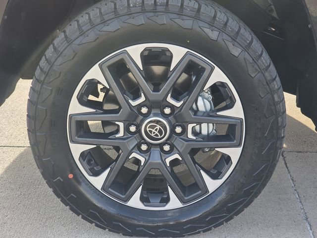 Used 2026 Toyota Tundra SR image 8