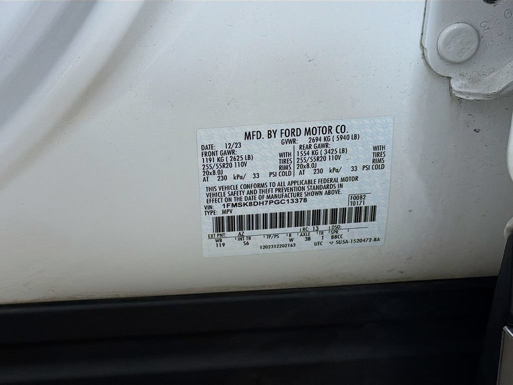 Used 2023 Ford Explorer XLT w/ Equipment Group 202A AWD/4WD image 47