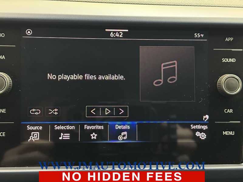 Used 2024 Volkswagen Taos SE FWD image 23
