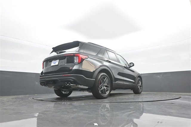 New 2026 Ford Explorer ST w/ Sun And Sound Package image 32