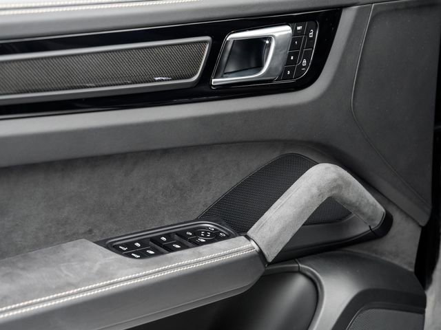 Certified 2023 Porsche Cayenne Turbo GT image 8
