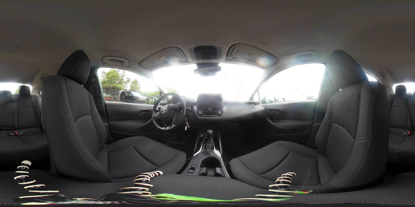 Used 2025 Toyota Corolla LE FWD image 37