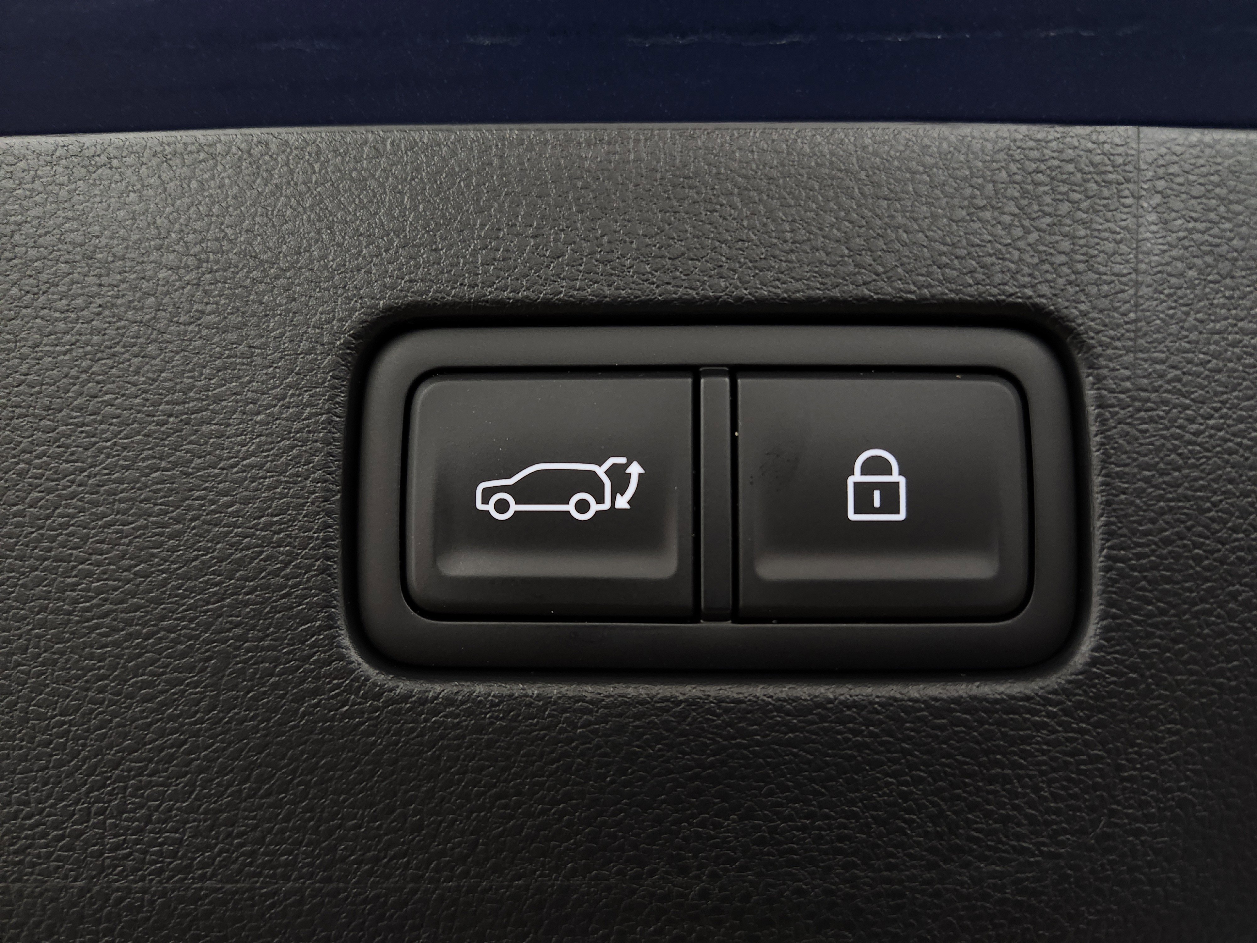 New 2026 Hyundai Ioniq 9 Limited image 17