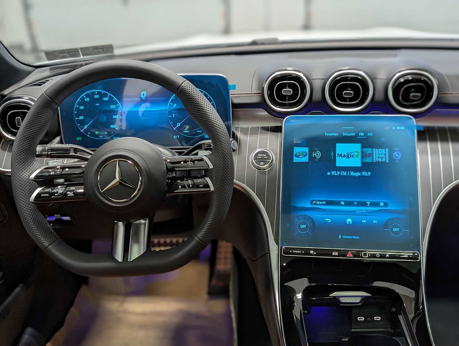 New 2026 Mercedes-Benz C 300 4MATIC Sedan image 5