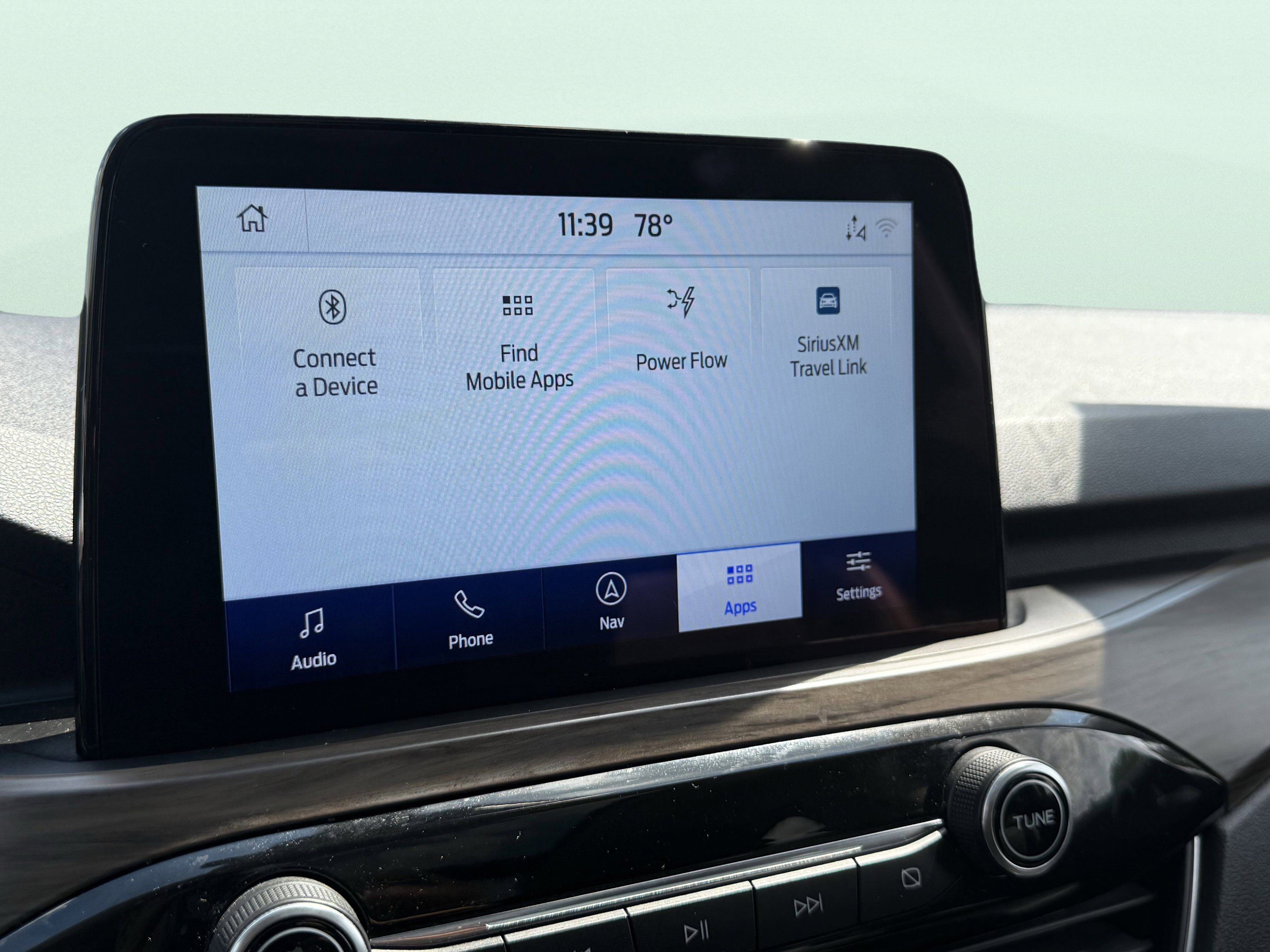 Used 2020 Ford Escape Titanium image 77