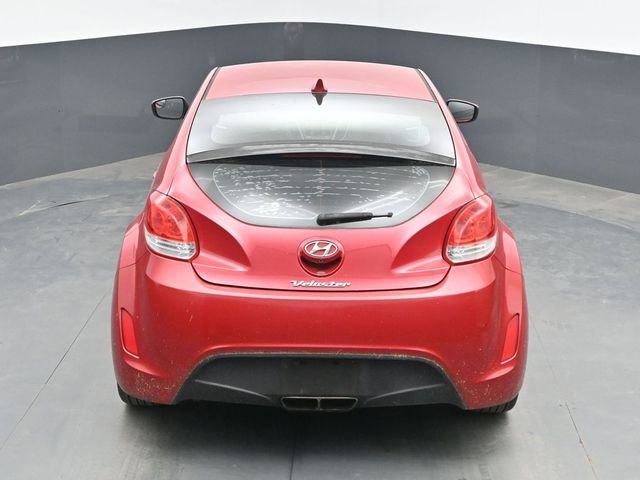 Used 2016 Hyundai Veloster FWD image 23