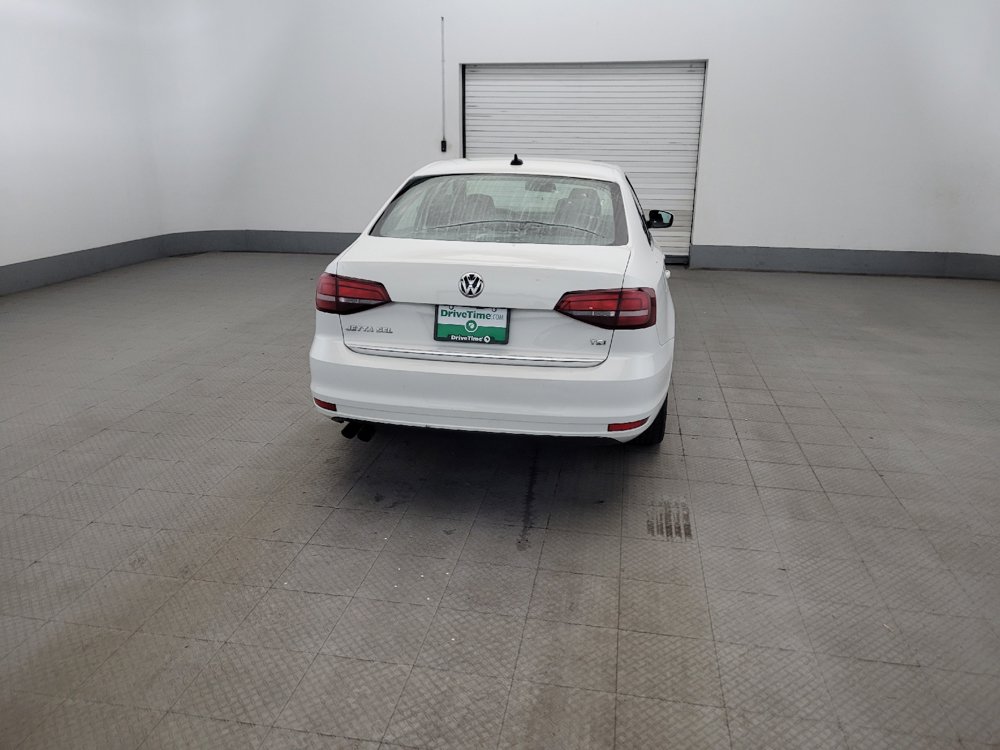 Used 2017 Volkswagen Jetta SEL FWD image 7