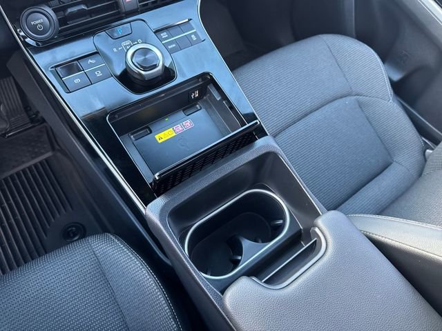 Used 2025 Toyota bZ4X XLE image 16