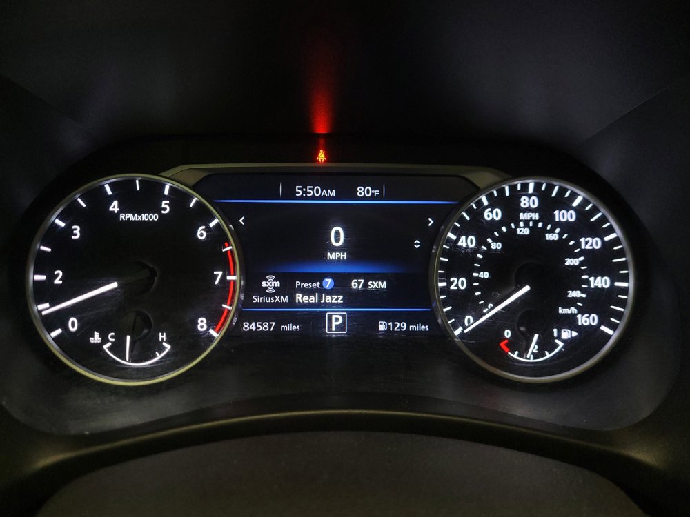 Used 2021 Nissan Sentra SV FWD image 23
