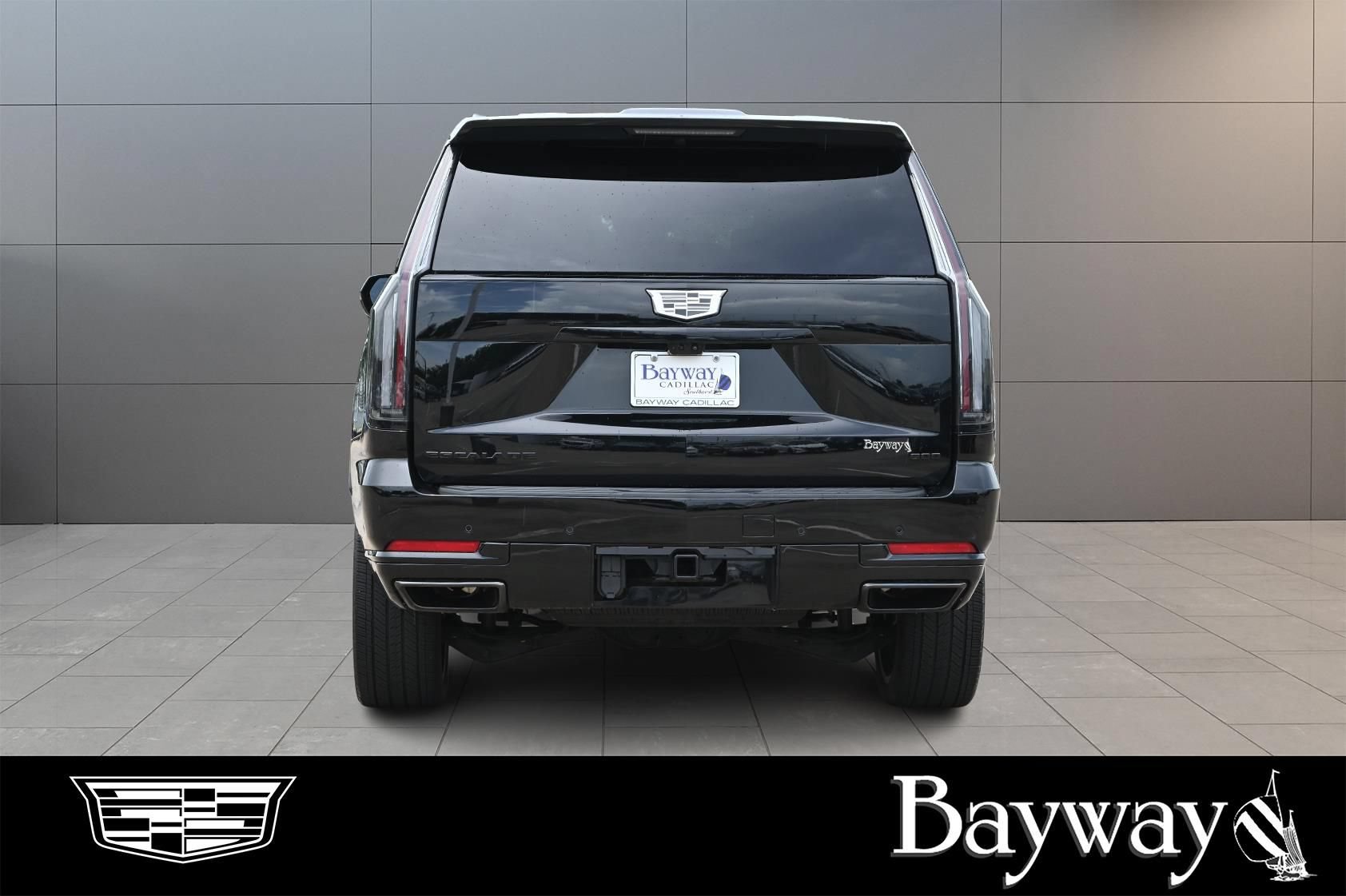 Certified 2026 Cadillac Escalade ESV Platinum Sport w/ LPO, ONYX Package AWD/4WD image 7
