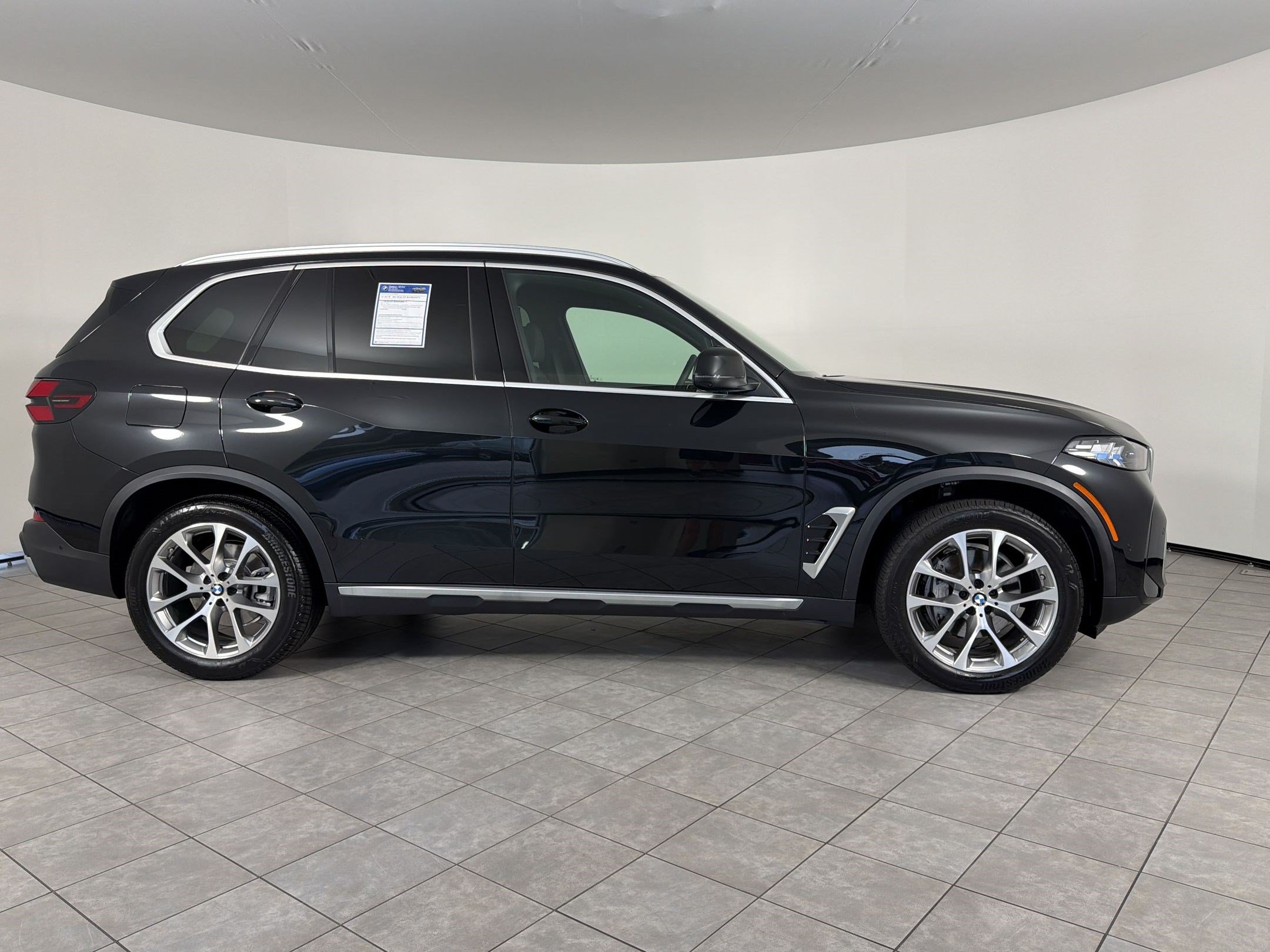 Certified 2026 BMW X5 xDrive40i AWD/4WD image 8