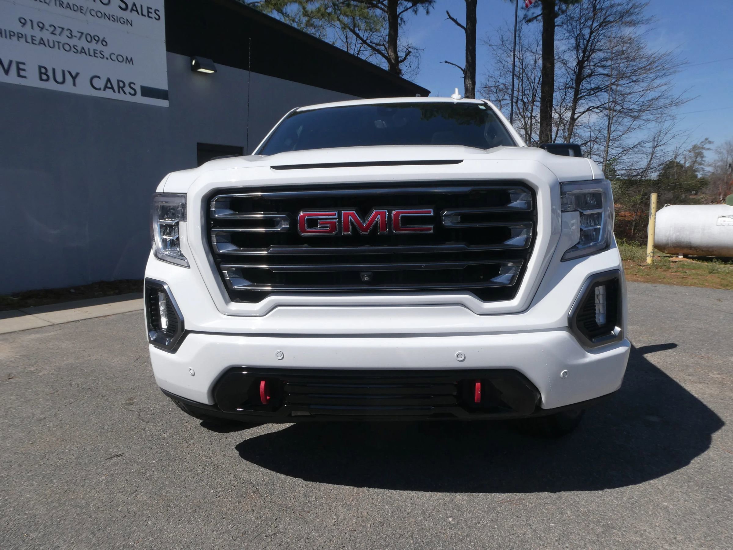 Used 2020 GMC Sierra 1500 AT4 w/ Off-Road Performance Package image 2