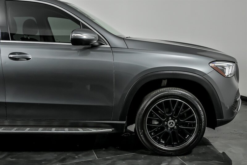 Used 2020 Mercedes-Benz GLE 350 4MATIC w/ Premium Package image 11