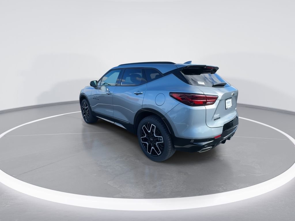 Used 2023 Chevrolet Blazer RS w/ Driver Confidence II Package image 6