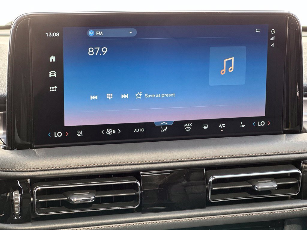 New 2027 Lincoln Aviator AWD image 12
