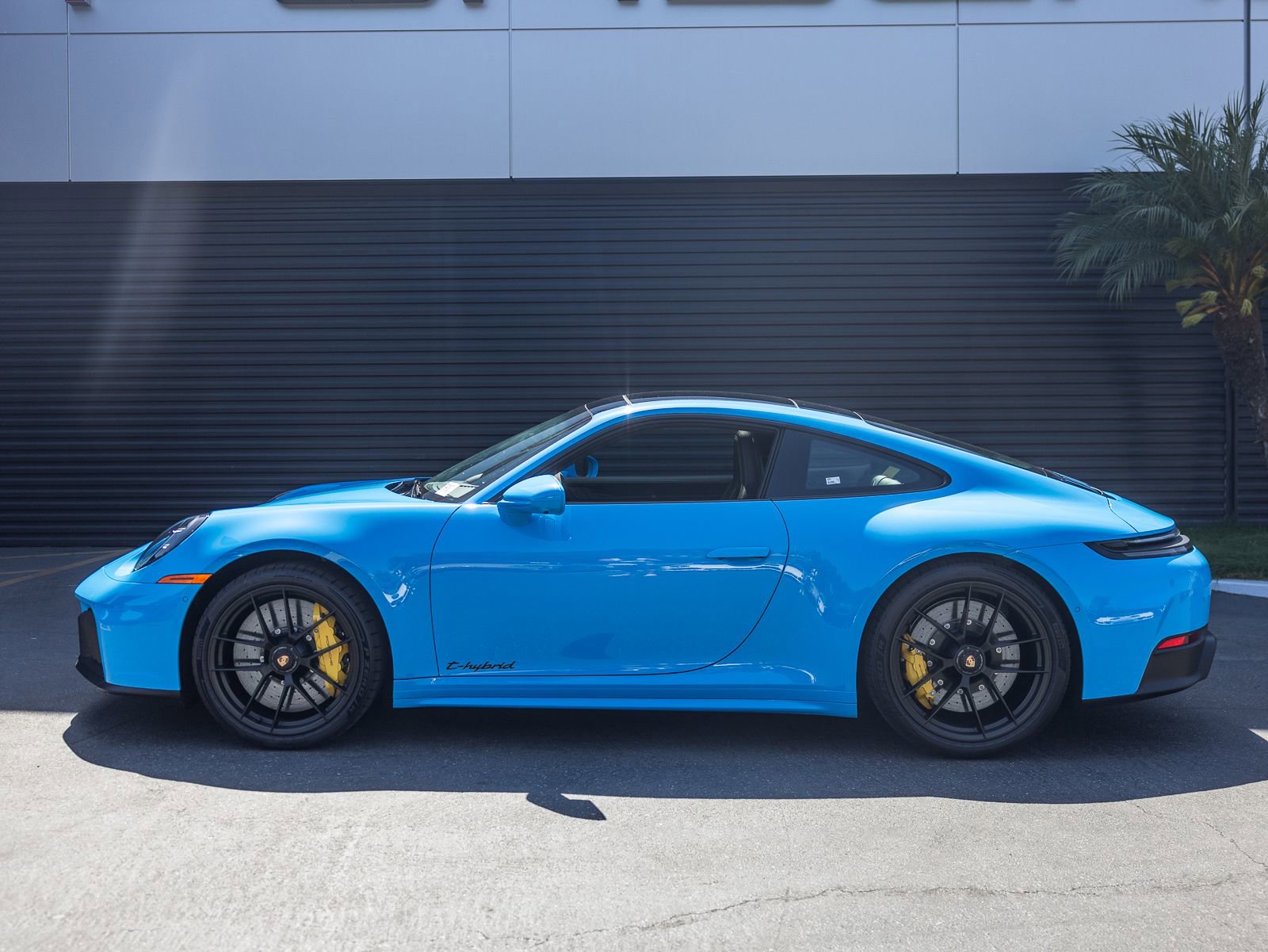 Certified 2026 Porsche 911 Carrera GTS RWD image 2