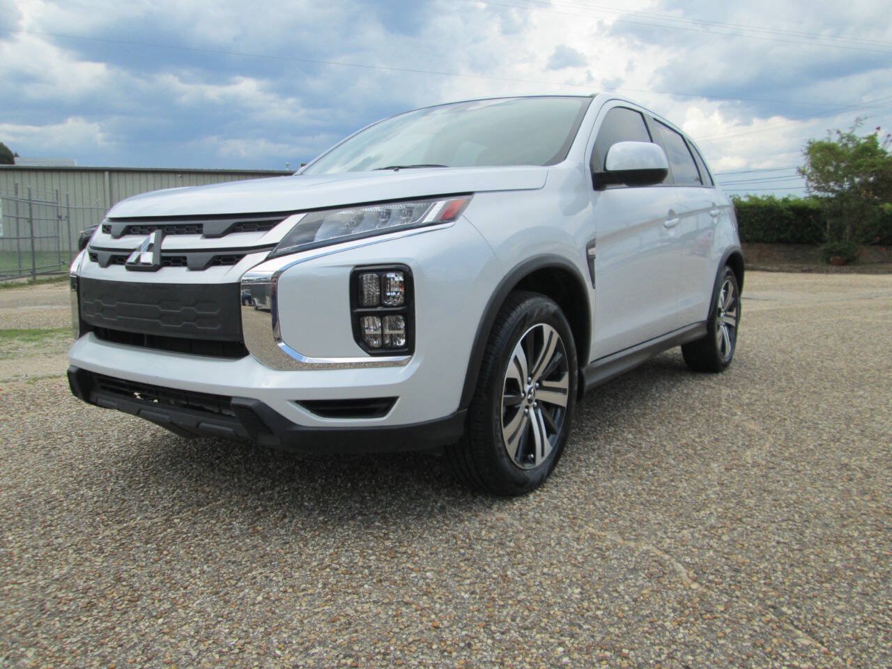 Used 2025 Mitsubishi Outlander Sport ES