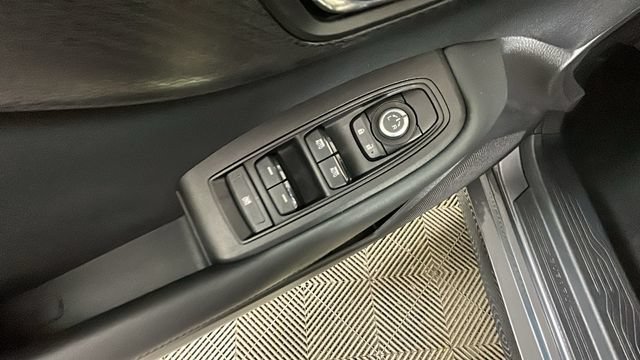Used 2022 Subaru Legacy Premium AWD/4WD image 11