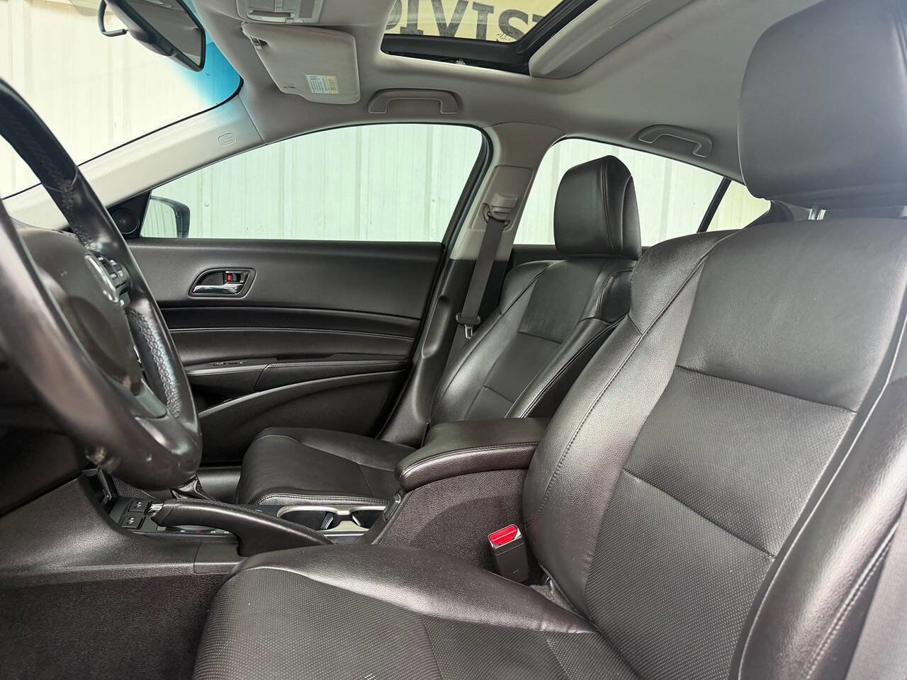Used 2017 Acura ILX FWD image 14