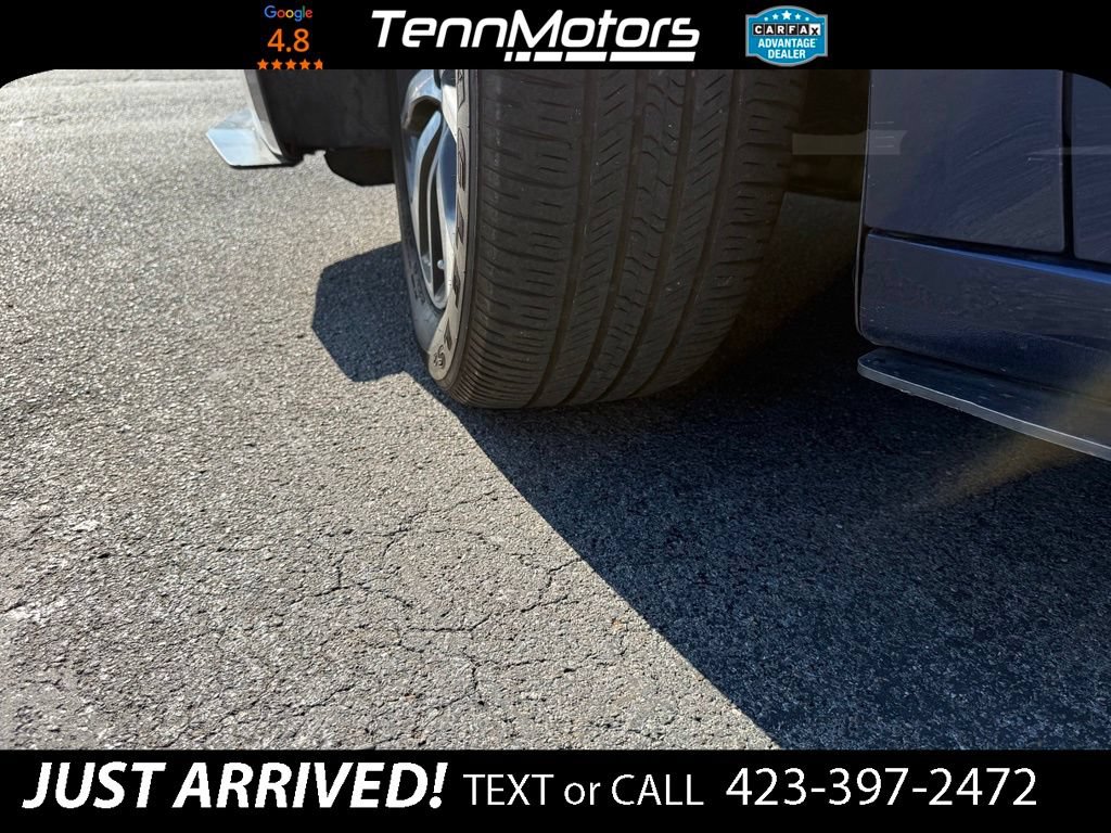 Used 2016 Acura TLX w/ Technology Package FWD image 9