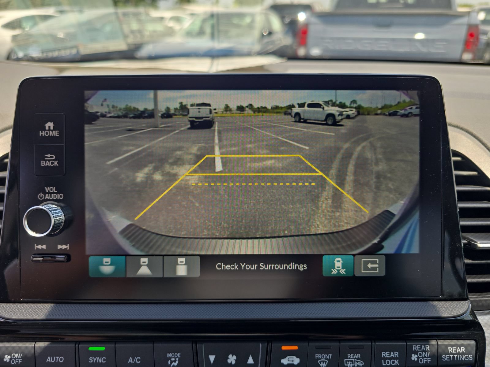 Certified 2026 Honda Odyssey Elite image 19