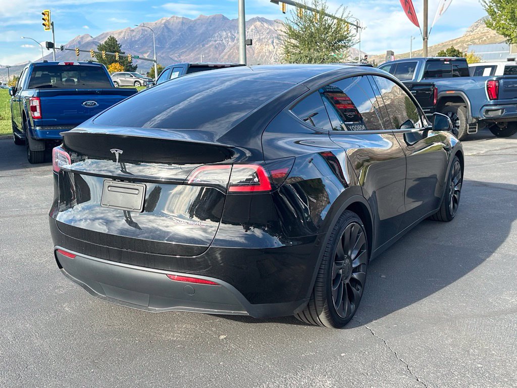 Used 2023 Tesla Model Y Performance AWD/4WD image 6