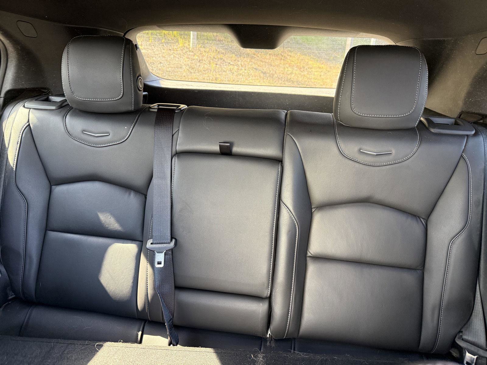 Used 2024 Cadillac XT4 Premium Luxury image 12