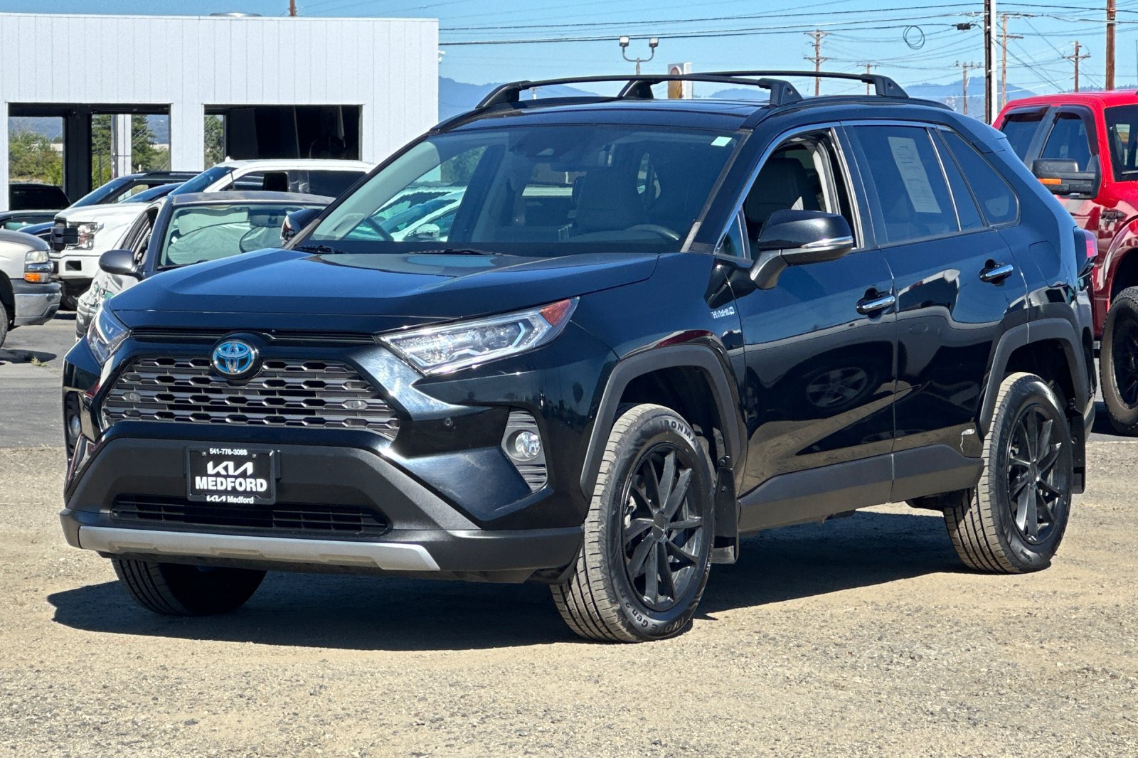 Used 2020 Toyota RAV4 Limited w/ All Weather Liner Package AWD/4WD image 9