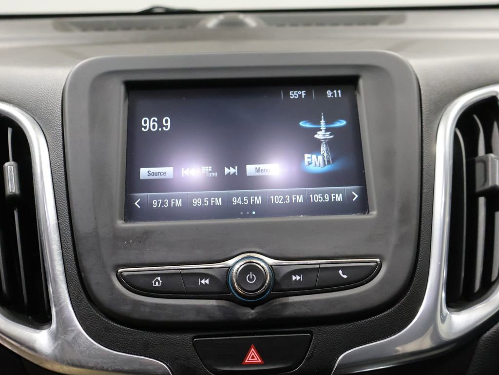 Used 2018 Chevrolet Equinox LT FWD image 24
