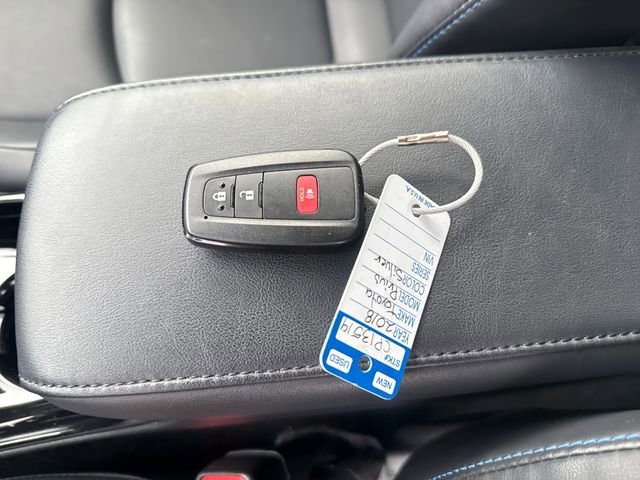 Used 2018 Toyota Prius Three Touring FWD image 27