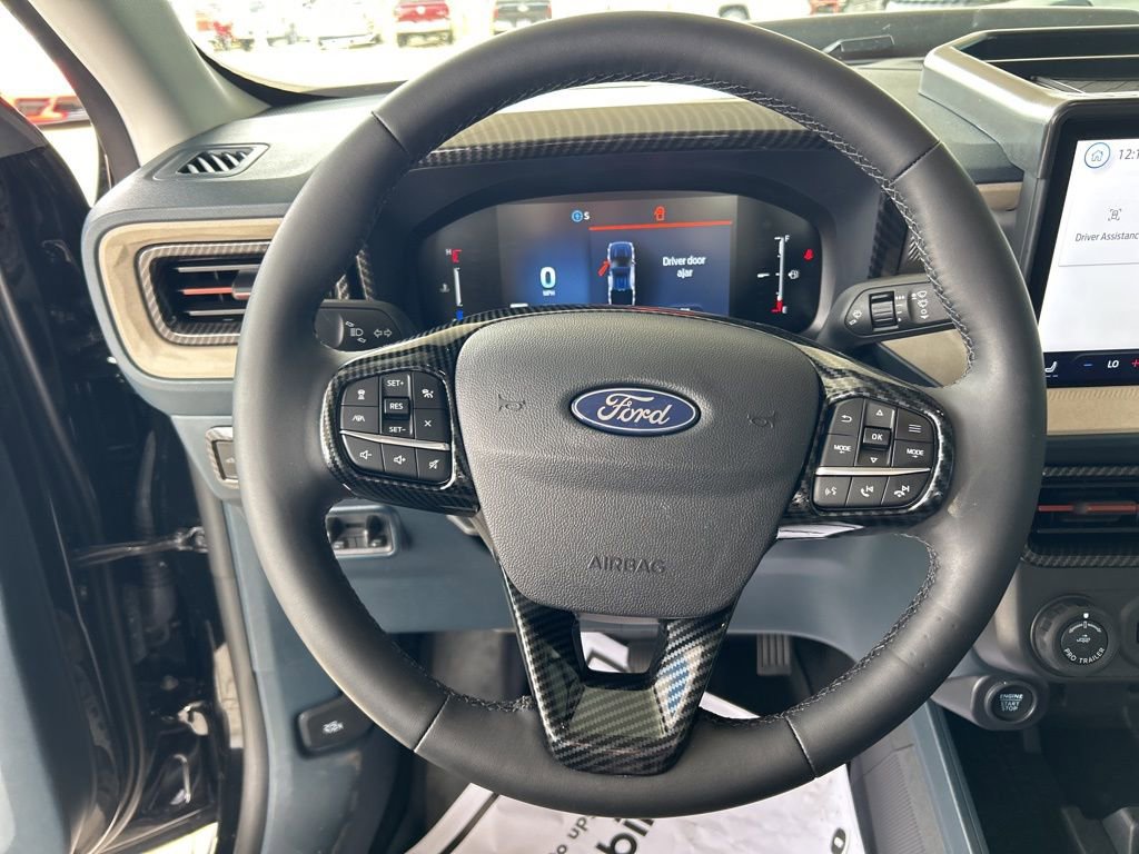 Used 2025 Ford Maverick Lariat w/ 4K Tow Package AWD/4WD image 16