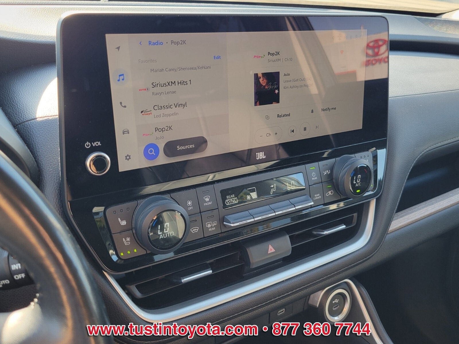 Used 2024 Toyota Grand Highlander Limited image 22