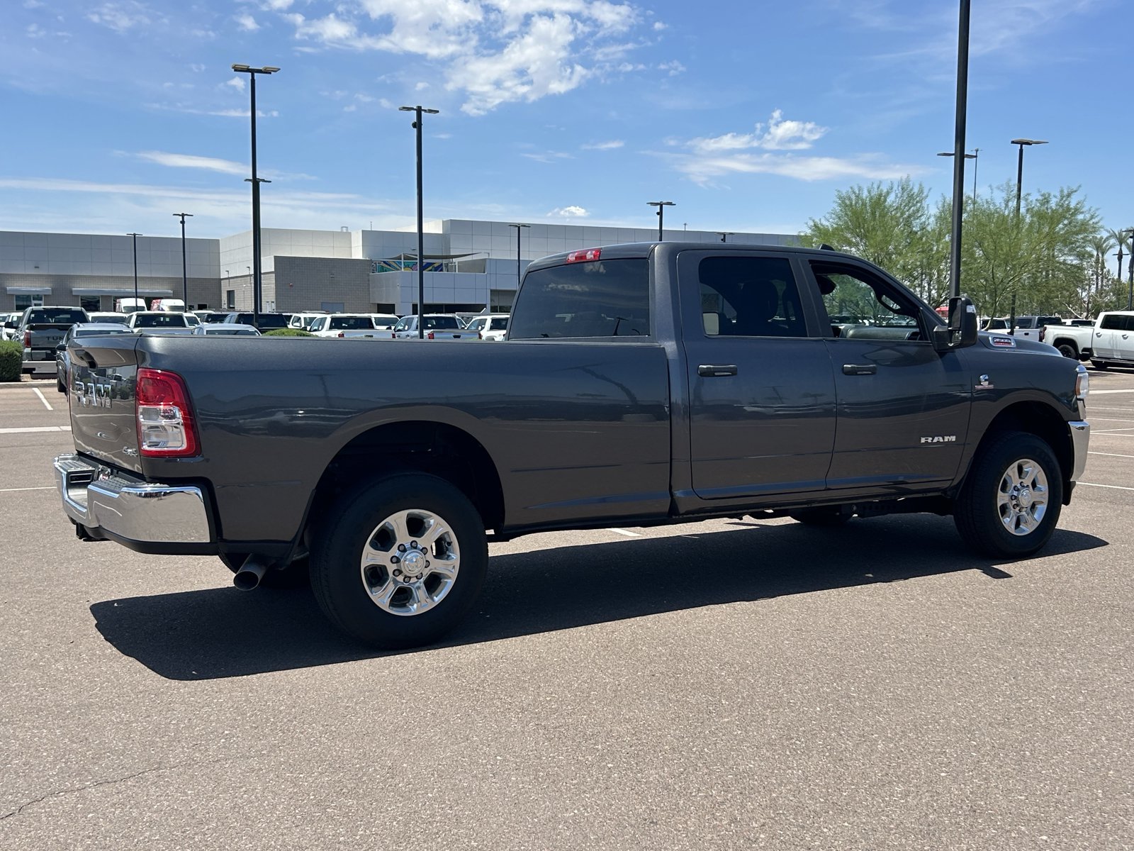 Used 2023 RAM 3500 Big Horn AWD/4WD image 5