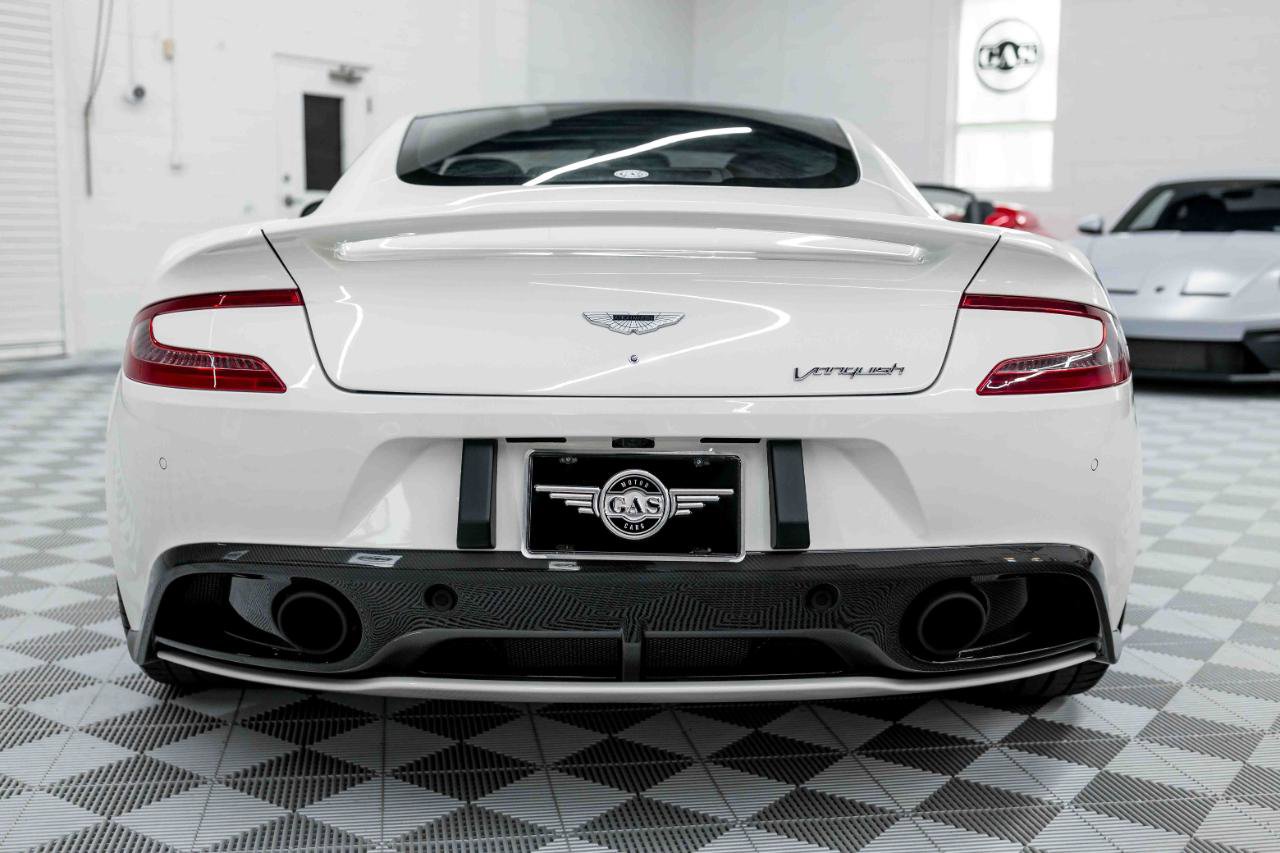 Used 2016 Aston Martin Vanquish Coupe image 9