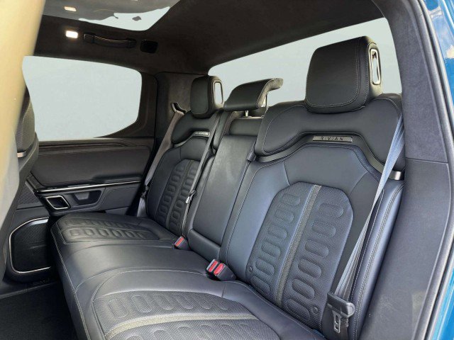 Used 2022 Rivian R1T Adventure image 35