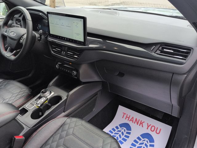 Used 2023 Ford Escape ST-Line Elite w/ Premium Technology Package AWD/4WD image 32