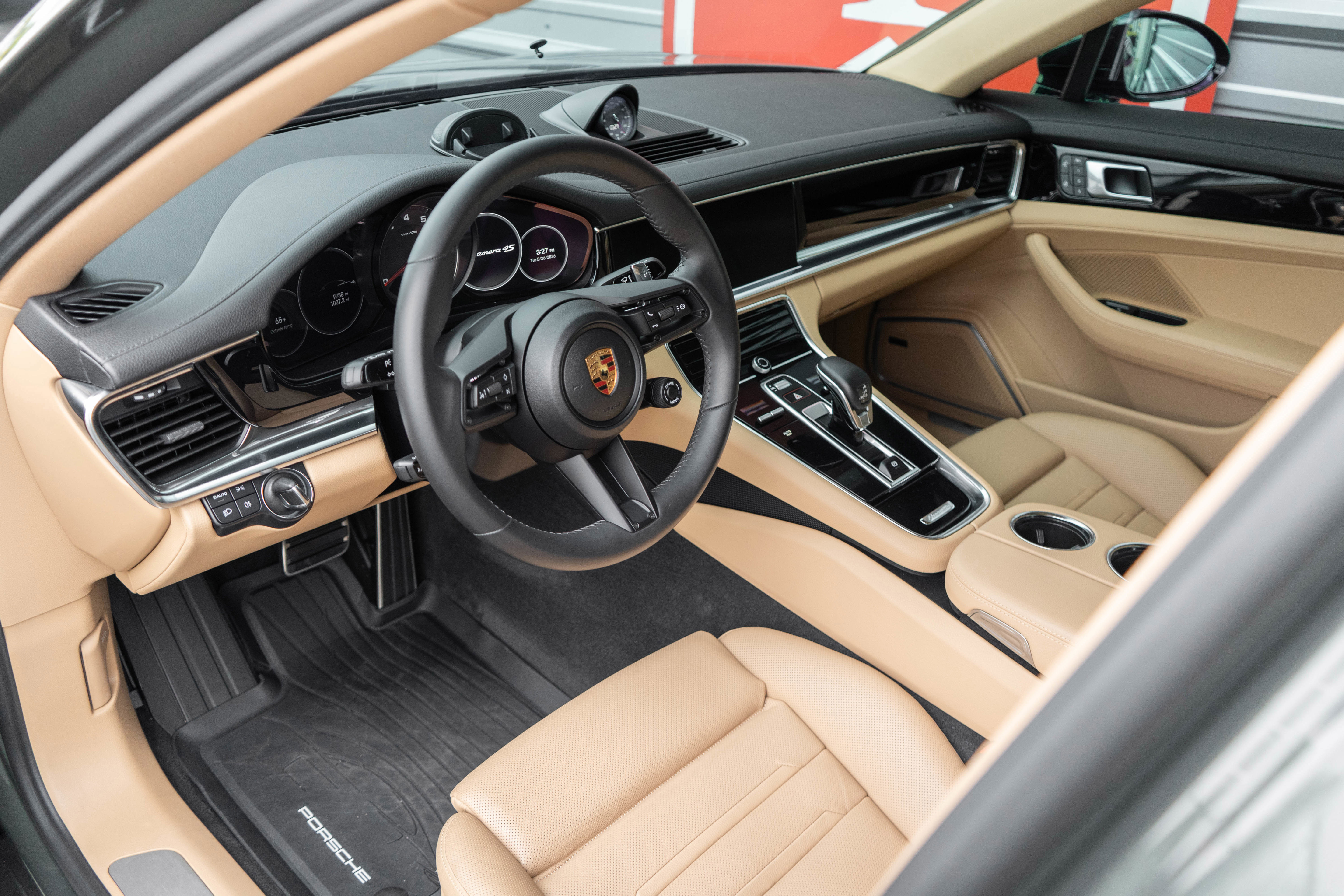 Used 2022 Porsche Panamera 4S AWD/4WD image 14
