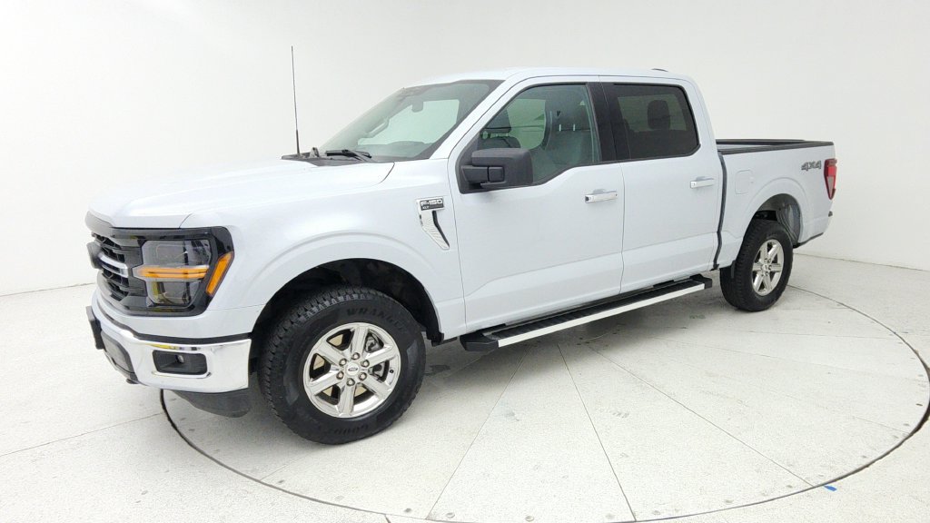 Used 2025 Ford F150 XLT w/ Equipment Group 301A Standard AWD/4WD image 3