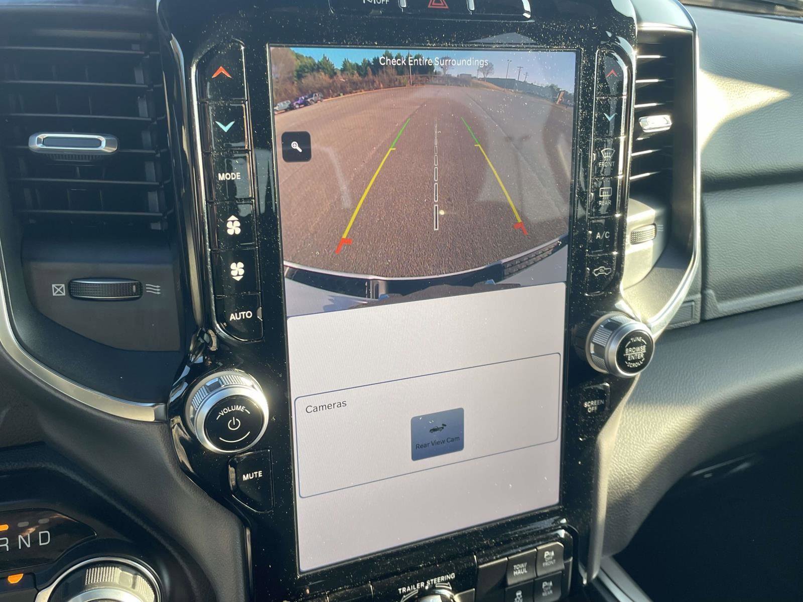 Used 2024 RAM 1500 Big Horn image 12