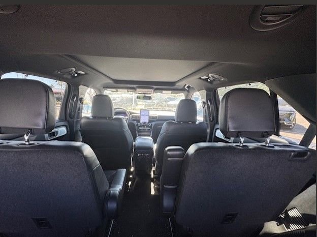 Used 2024 Ford Explorer ST w/ Equipment Group 401A image 10