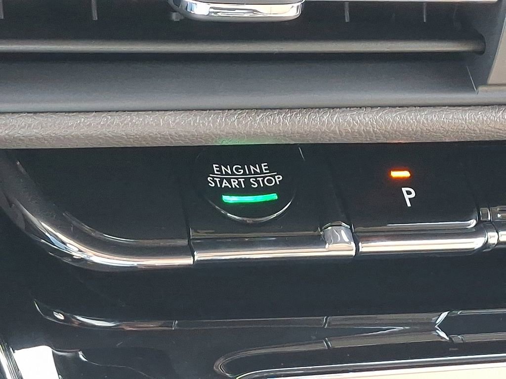 Certified 2023 Lincoln Corsair Reserve image 24