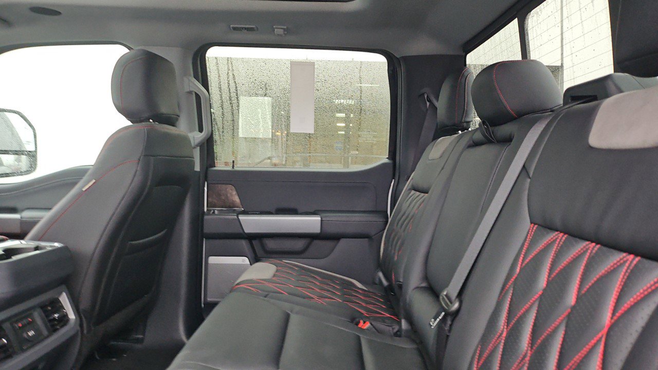 New 2026 Ford F250 Lariat w/ Black Appearance Package image 9