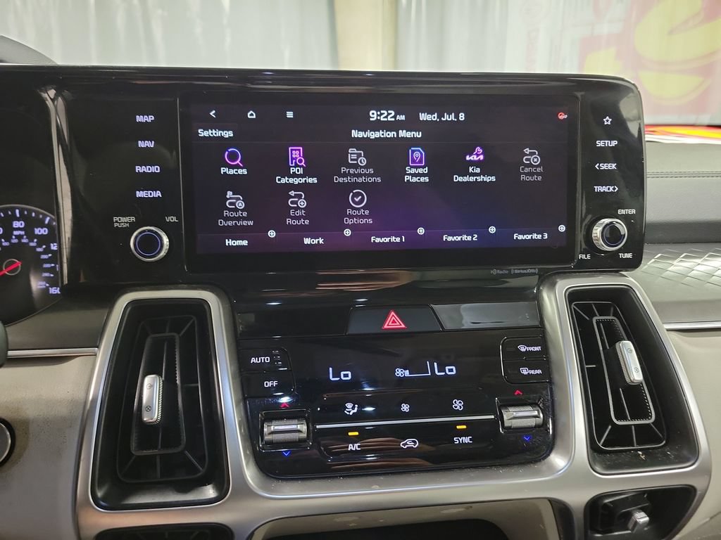 Used 2022 Kia Sorento S w/ Panoramic Sunroof Package FWD image 18