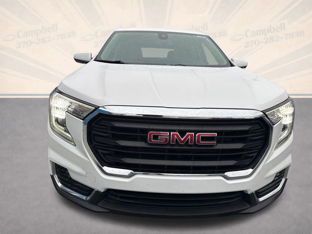 Used 2024 GMC Terrain SLE image 8