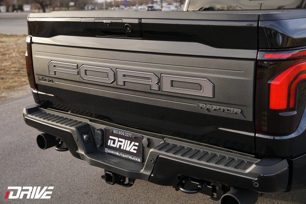 Used 2025 Ford F150 Raptor image 10