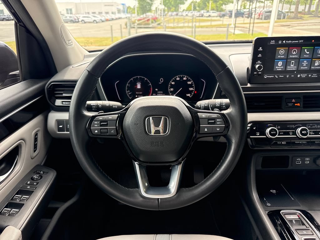 Certified 2024 Honda Pilot Touring image 21