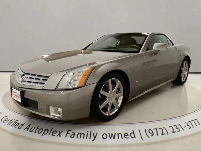 Used 2005 Cadillac XLR RWD image 15